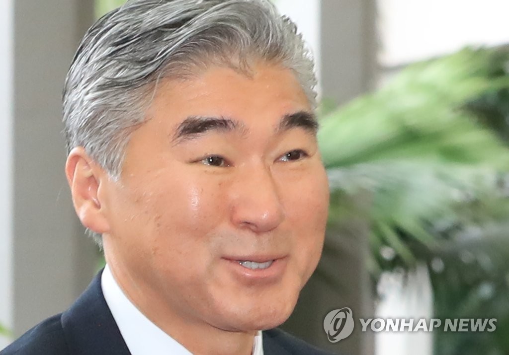 회담장 향하는 성김