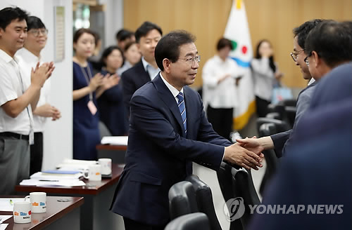 3선 서울시장 박원순, 본래의 시장 업무 시작