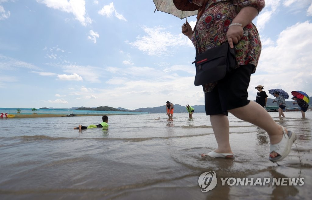 개장 앞둔 창원 광암해수욕장