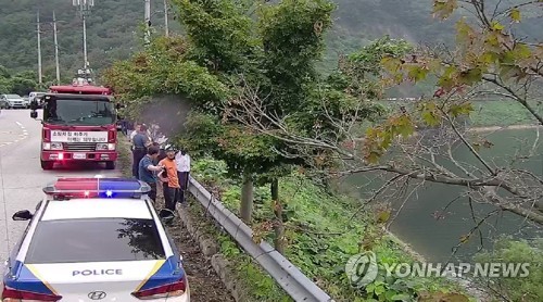 완주서 경비행기 추락