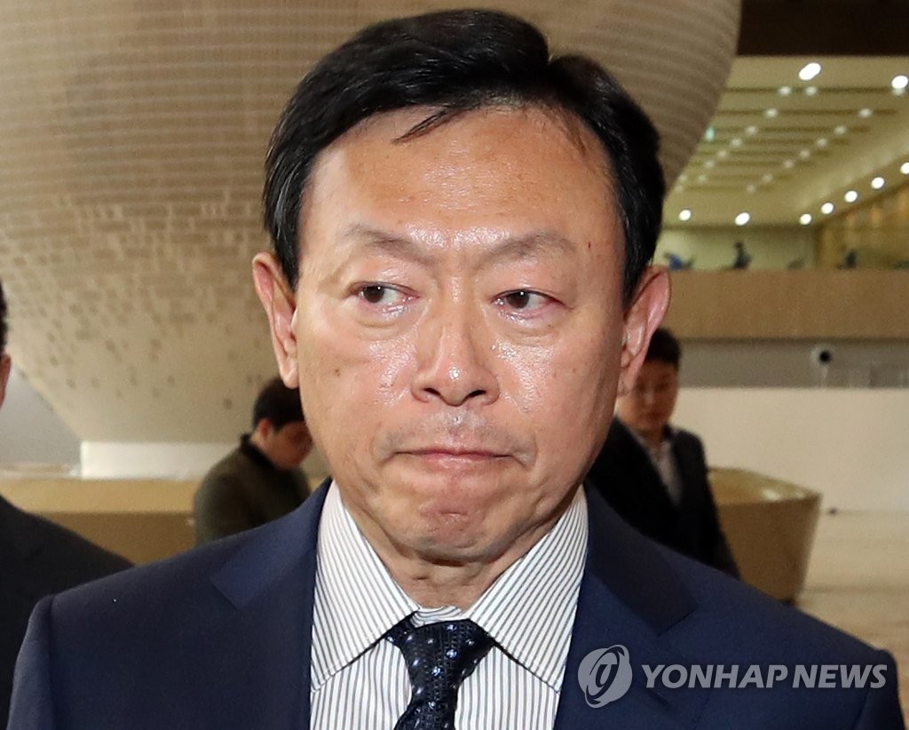 일본으로 향하는 신동빈 회장
