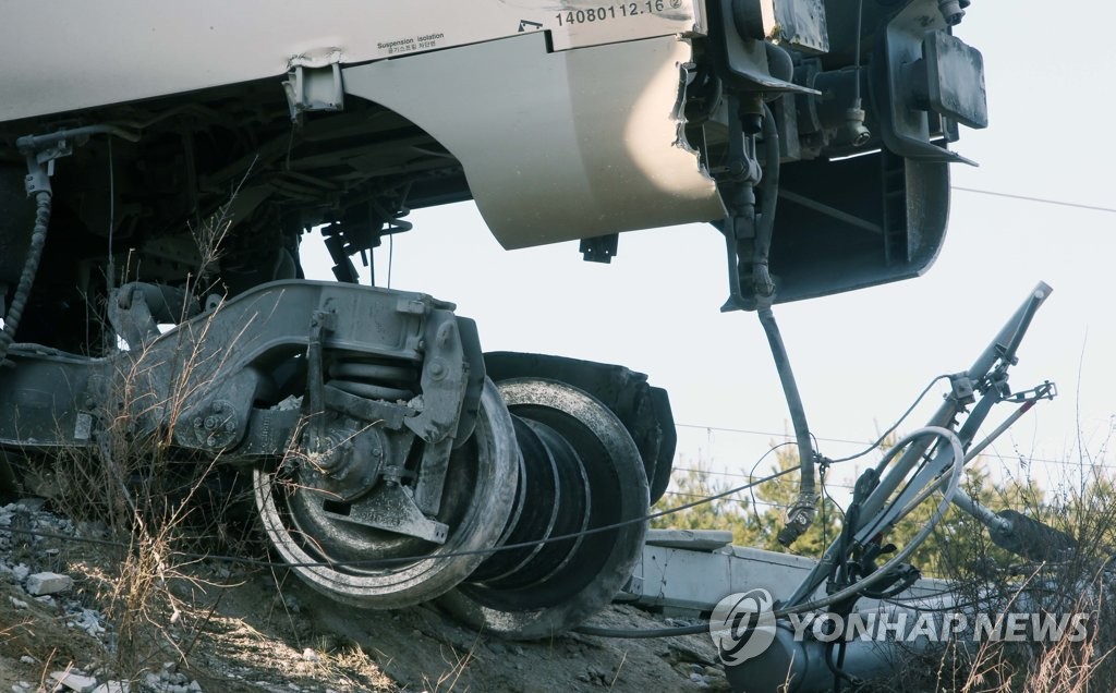 KTX 강릉선 개통 1년 앞두고 '사고철' 불명예