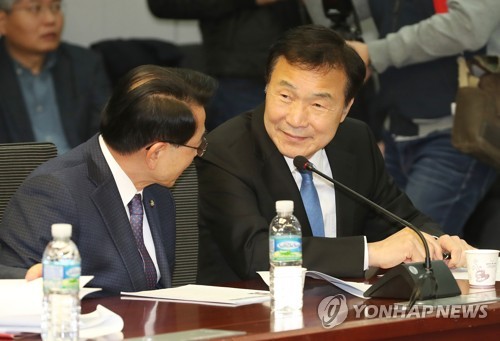 손학규 대표, 개성공단 재개촉구 토론회 참석