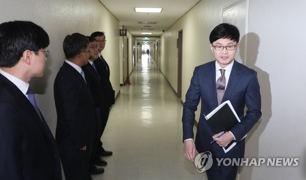 브리핑 마친 검찰