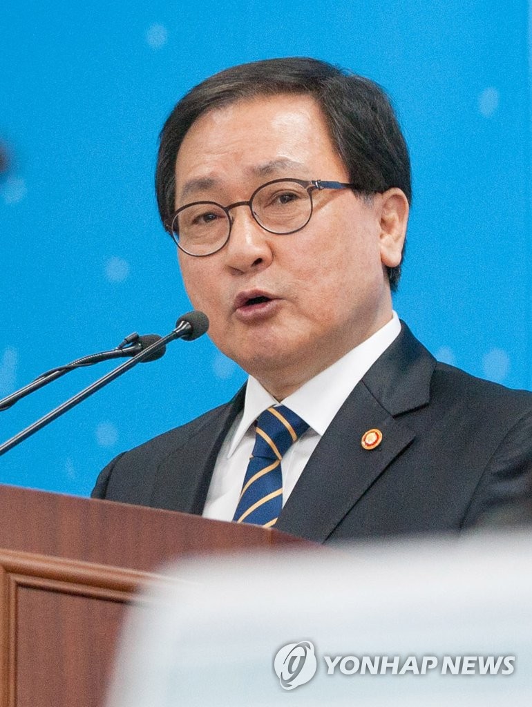 '샌드박스 심의 결과' 브리핑하는 유영민 장관