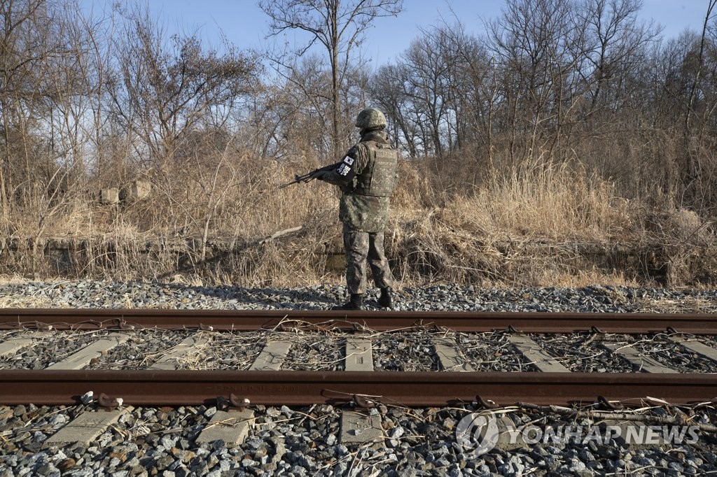 서부전선 DMZ 안의 장단역