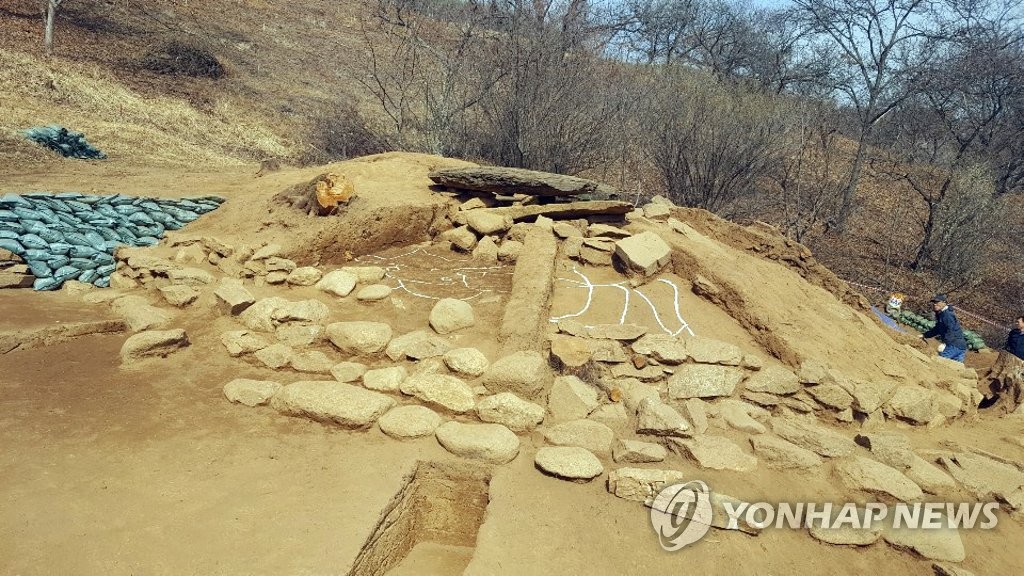 하동군 횡천면 남산리 일원 고분군