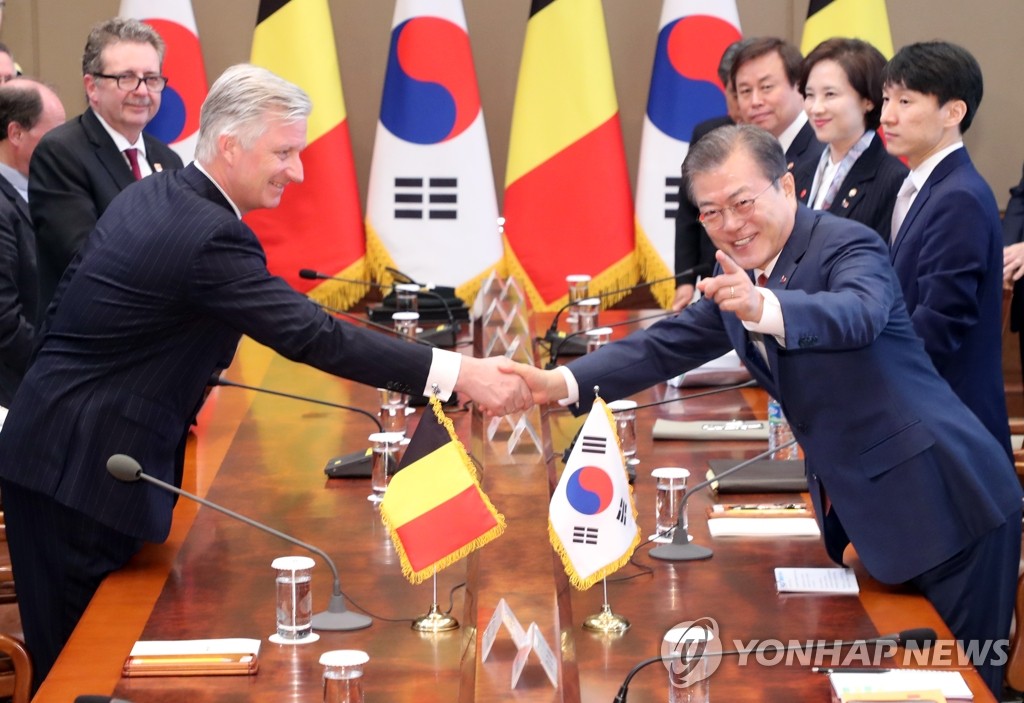 악수하는 한-벨기에 정상
