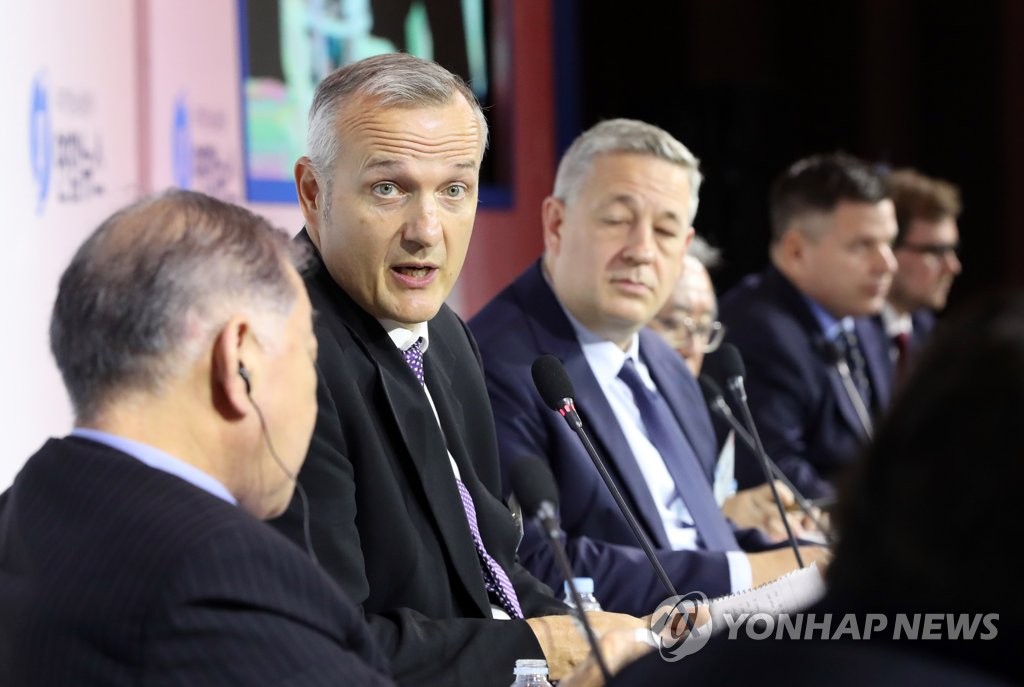 발언하는 자일스 휴잇 AFP 아태지역 편집총국장