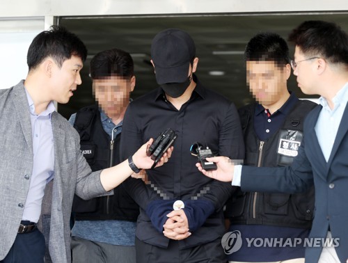 '도심서 음란행위 혐의'…정병국 영장실질심사
