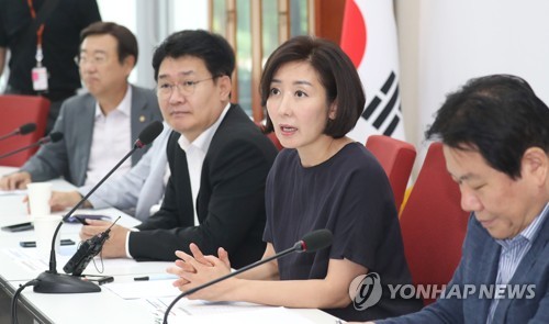 나경원 '상임위 간사단 회의 주재'
