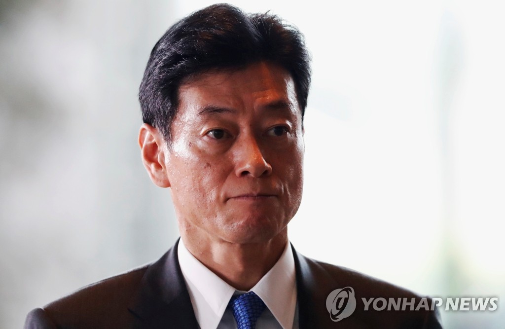 아베 내각 신임 경제재생상 니시무라