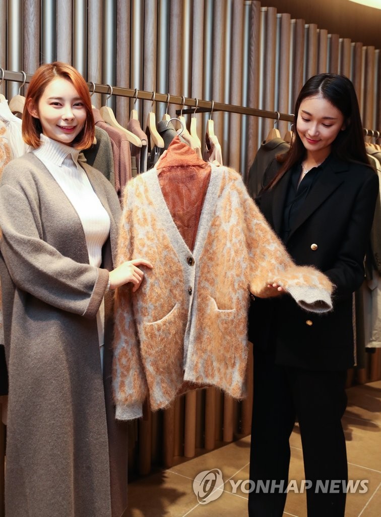 선선한 가을, 캐시미어 니트 어떠세요?