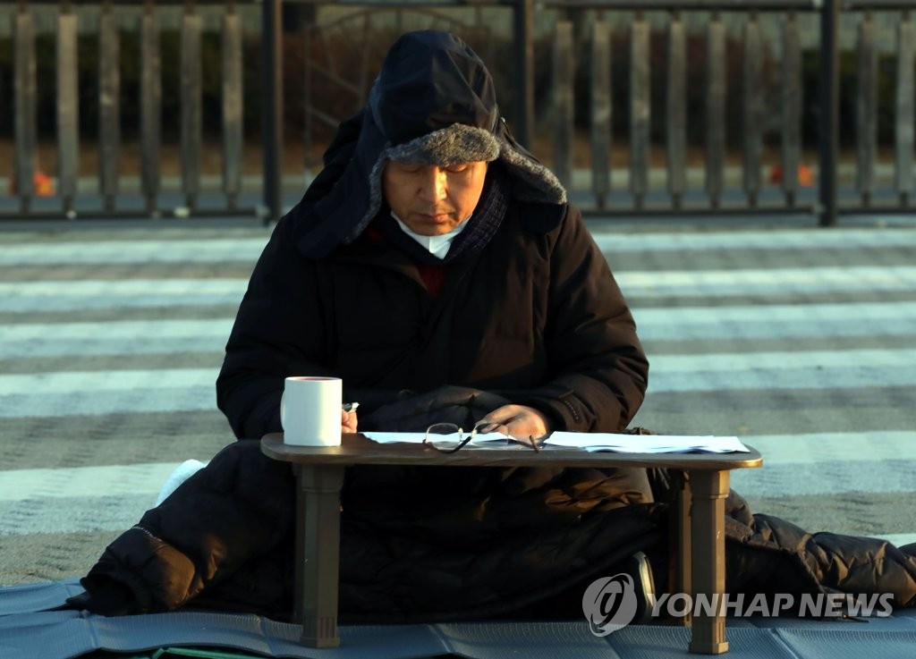 Opposition leader's hunger strike Opposition leader's hunger strike