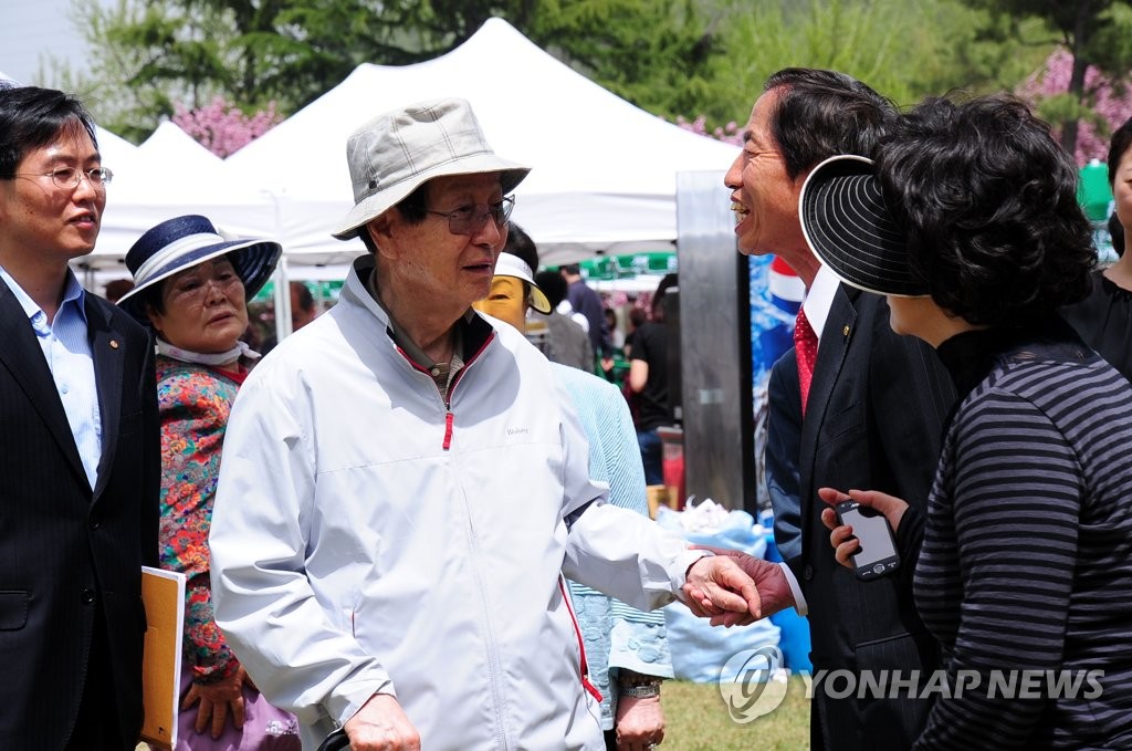 대기업 창업1세대 막내려