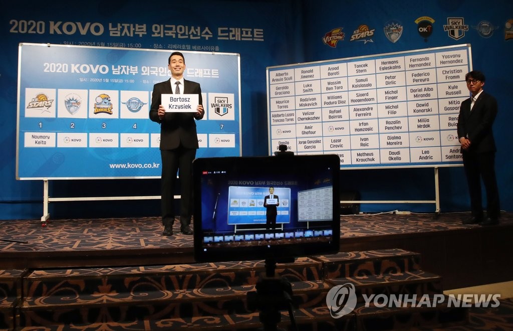 삼성화재, 바토즈 크라이첵 지명