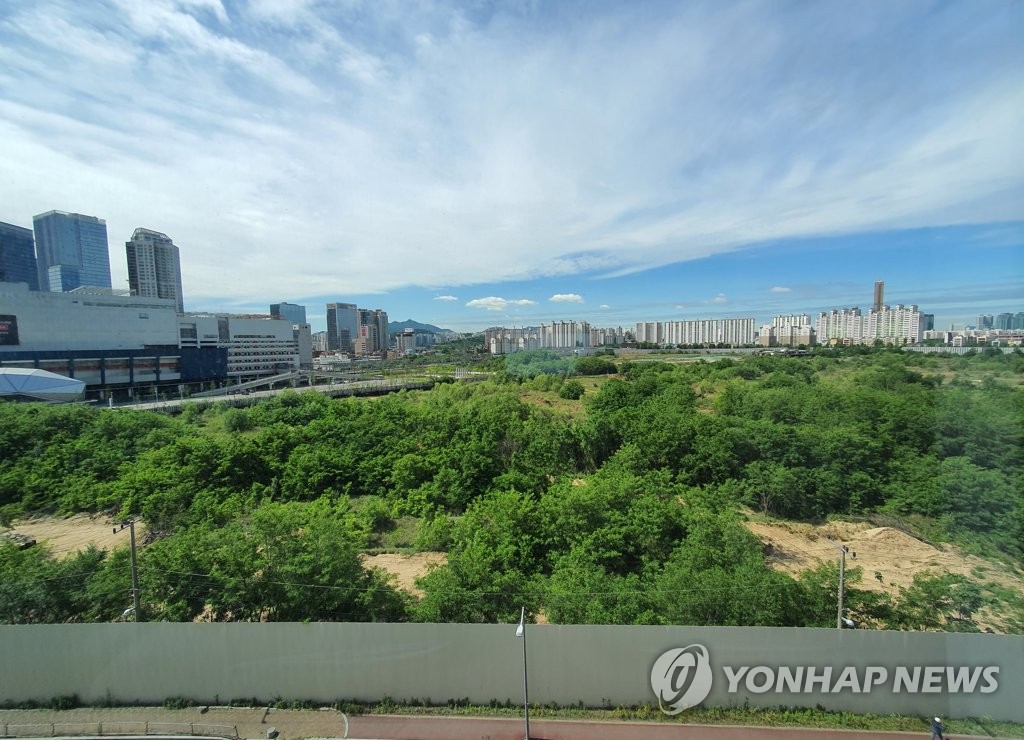 용산 철도정비창 인근 '토지거래허가구역'