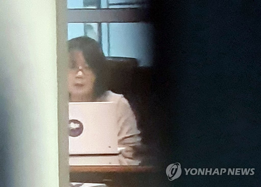 慰安婦団体前代表が国会初登院 慰安婦団体前代表が国会初登院