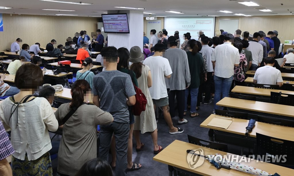 6개월째 실업급여 지급 기록 경신