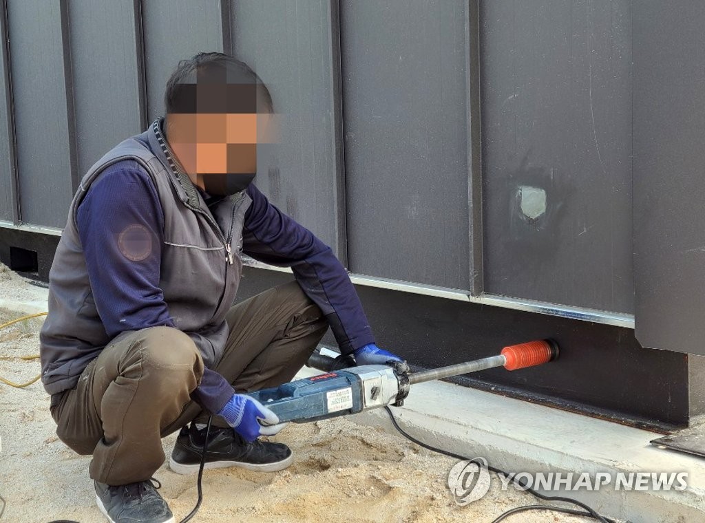규격미달·저가 자재 쓴 이재민 임시주택