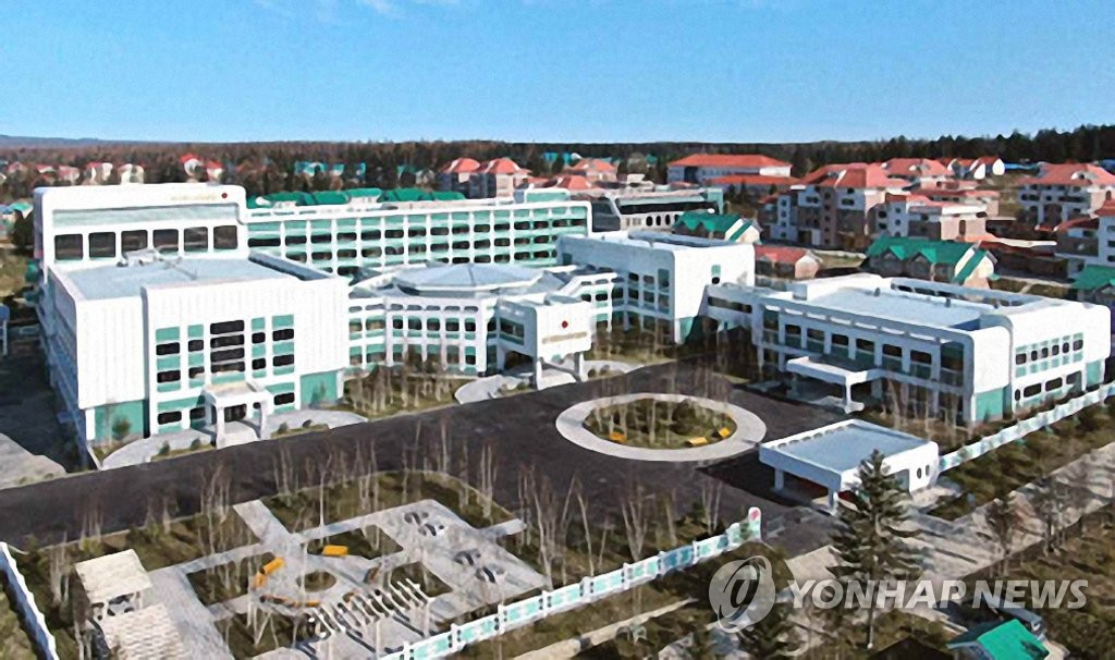 북한 백두산 기슭에 세워진 '삼지연시 인민병원'