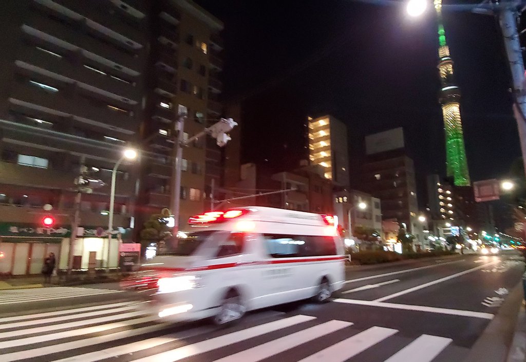 도쿄의 구급차…의료붕괴 우려 커지는 일본