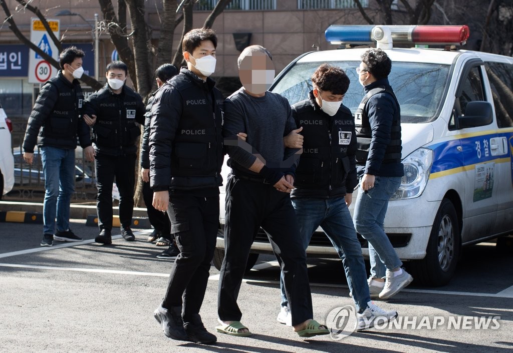 '대림동 남녀 살인사건' 중국동포, 영장실질심사 출석