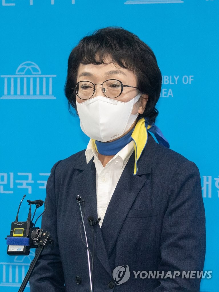 국회의원직 사퇴 배수진 친 열린민주당 김진애 서울시장 후보