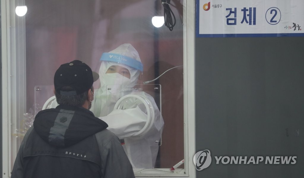계속되는 코로나19 검사