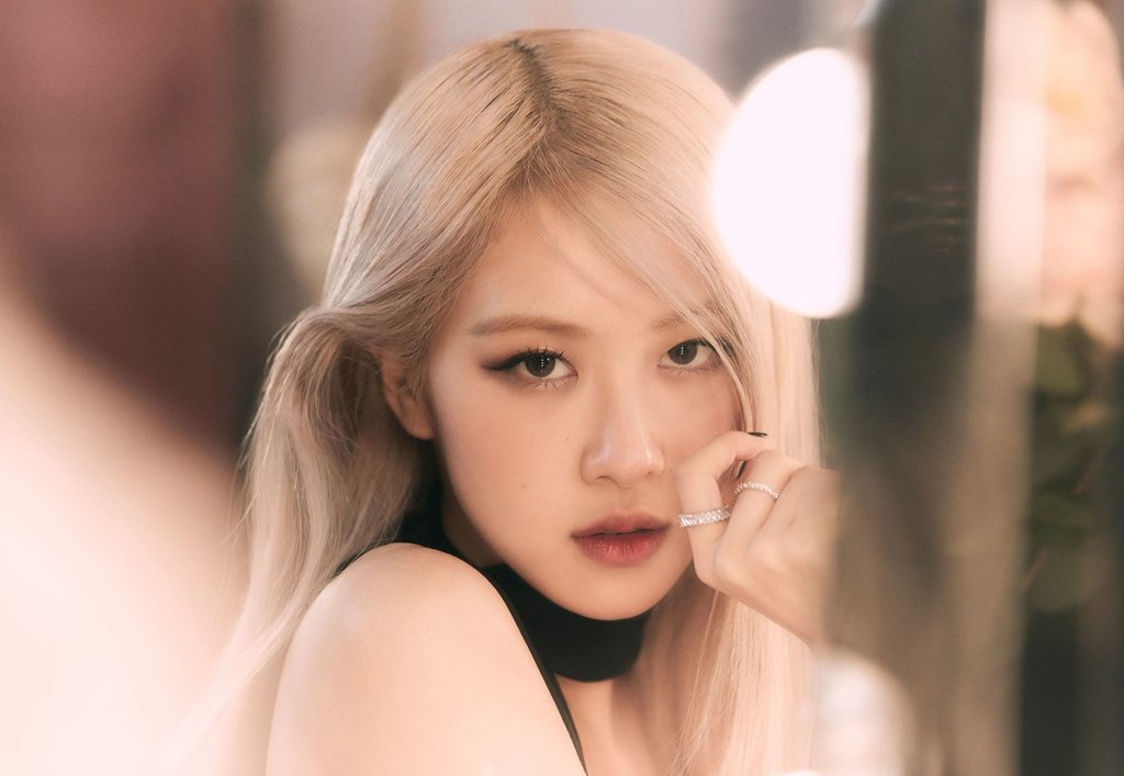 Rosé de BLACKPINK establece dos récords Guinness Rosé de BLACKPINK establece dos récords Guinness