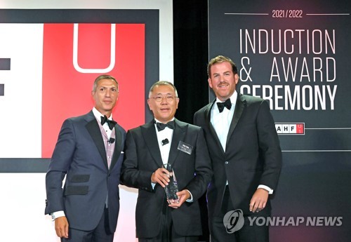 정몽구 명예회장, '자동차 명예의 전당' 한국인 최초 헌액