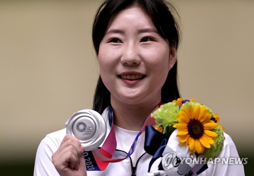 도쿄올림픽 '사격 첫 메달' 딴 여자 권총 25m 김민정