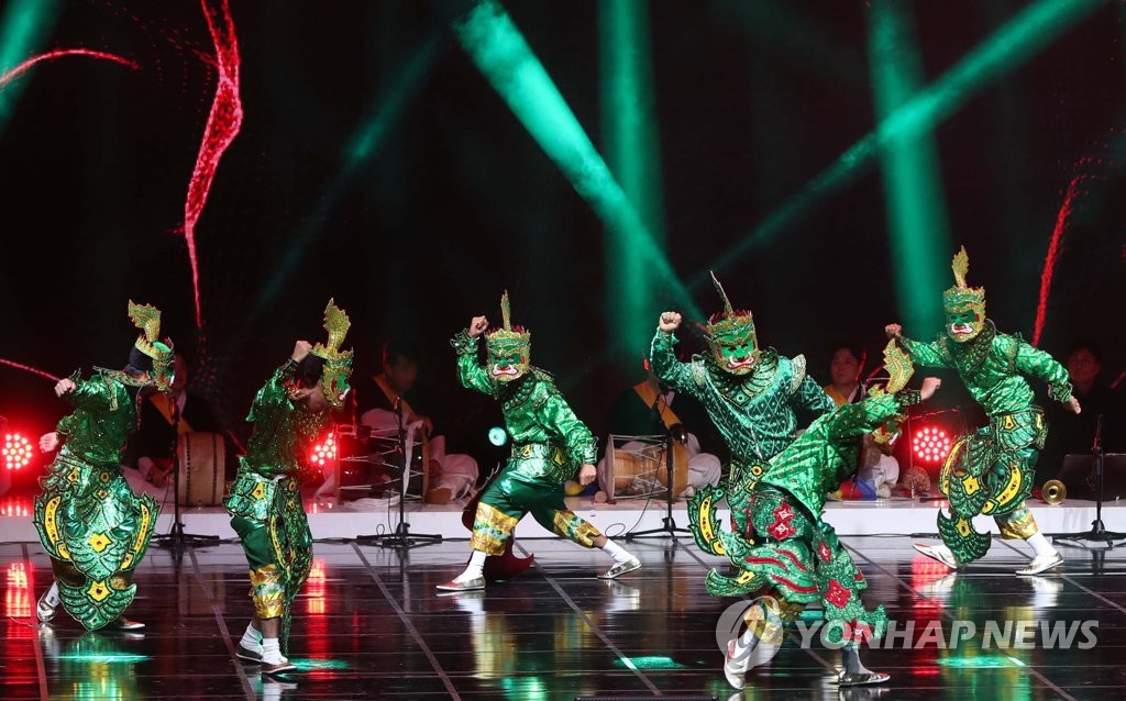 Multicultural festival in Changwon Multicultural festival in Changwon