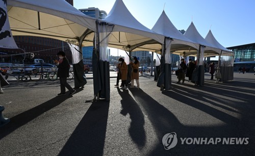코로나 신규확진 3천901명, 새로운 변이종까지 등장