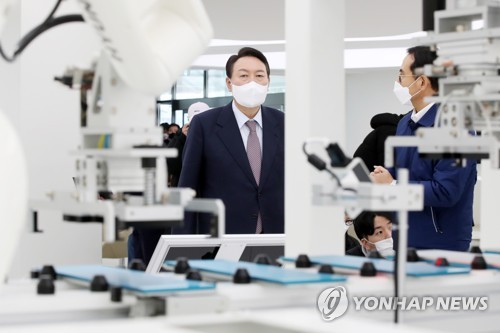 윤석열, 현대로보틱스 방문