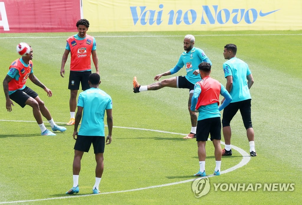 브라질 축구대표팀 이틀째 훈련