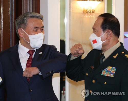 싱가포르서 한-중 국방장관 회담