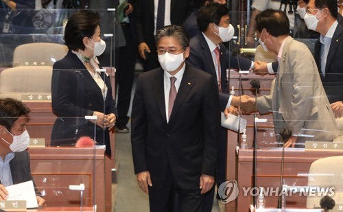 국민의힘 정책의총 참석한 정승일 한전 사장