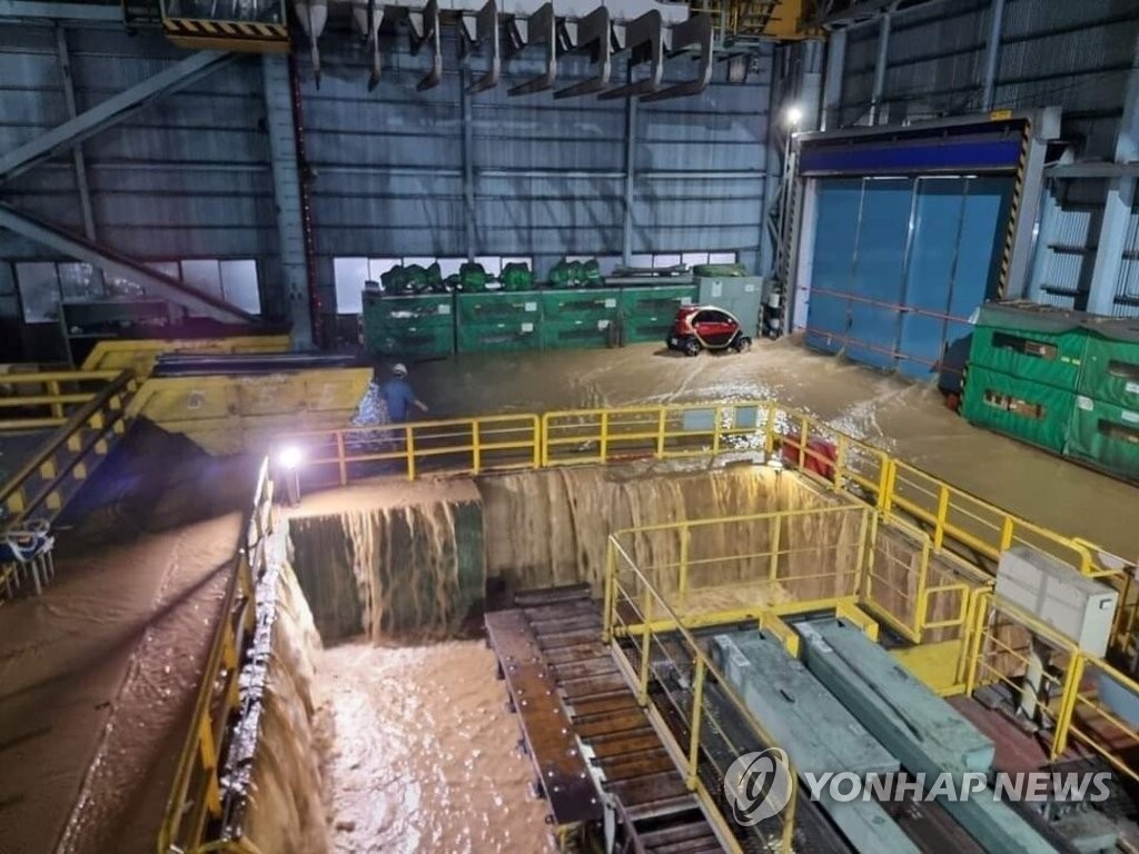 포스코 포항제철소, 모든 고로 정상 가동·압연공정 복구집중 체제 전환