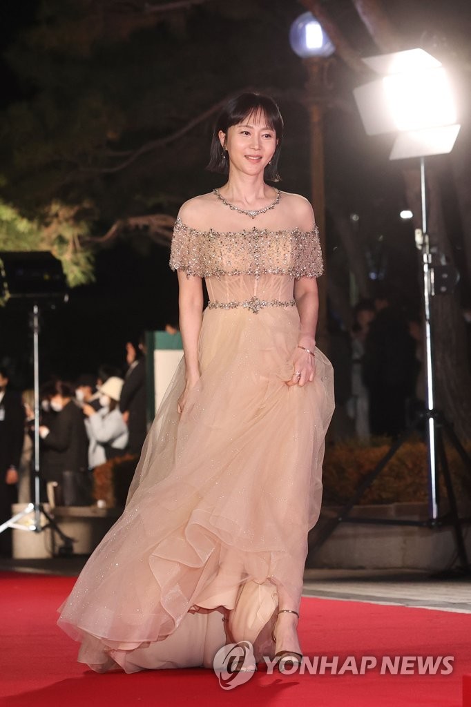 우아한 염정아