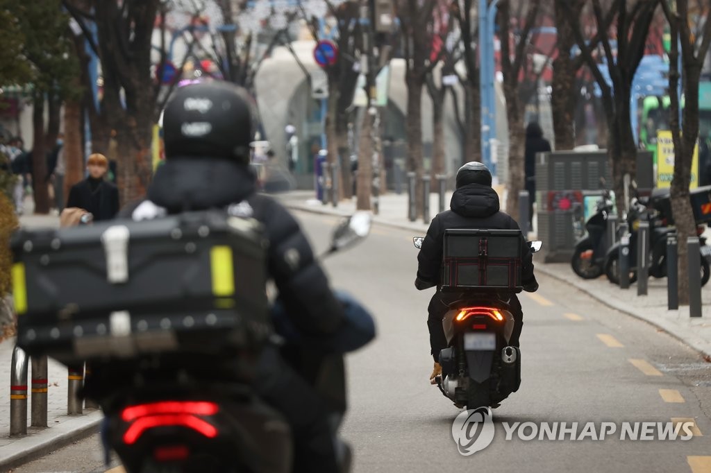 '일바리 없거나, 생활비 필요'…비자발적 특고 19만명 육박