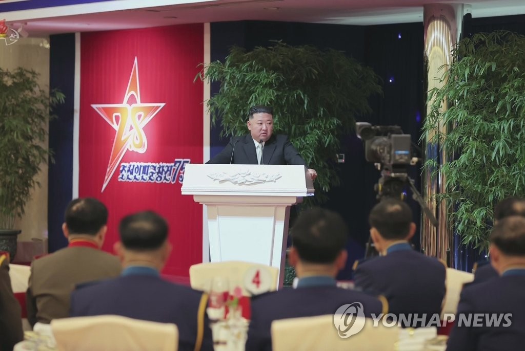 북한 김정은, 딸 김주애와 '건군절' 기념연회 참석