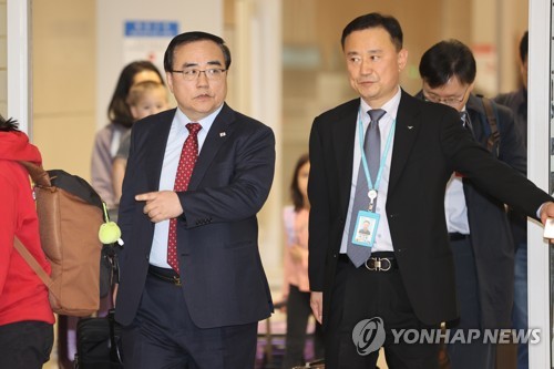 김성한 국가안보실장, 방미 일정 마치고 귀국