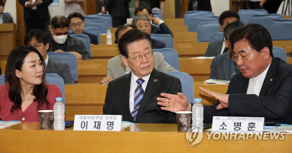 이재명 대표, 후쿠시마 오염수 간담회 참석