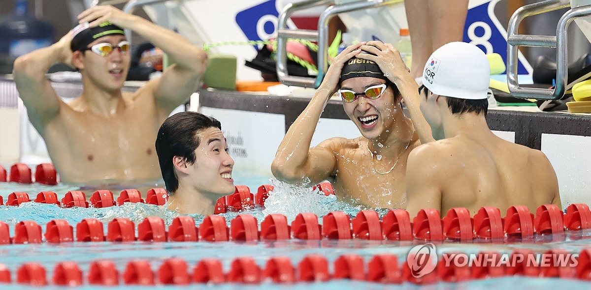 수영 국가대표팀 '화기애애'