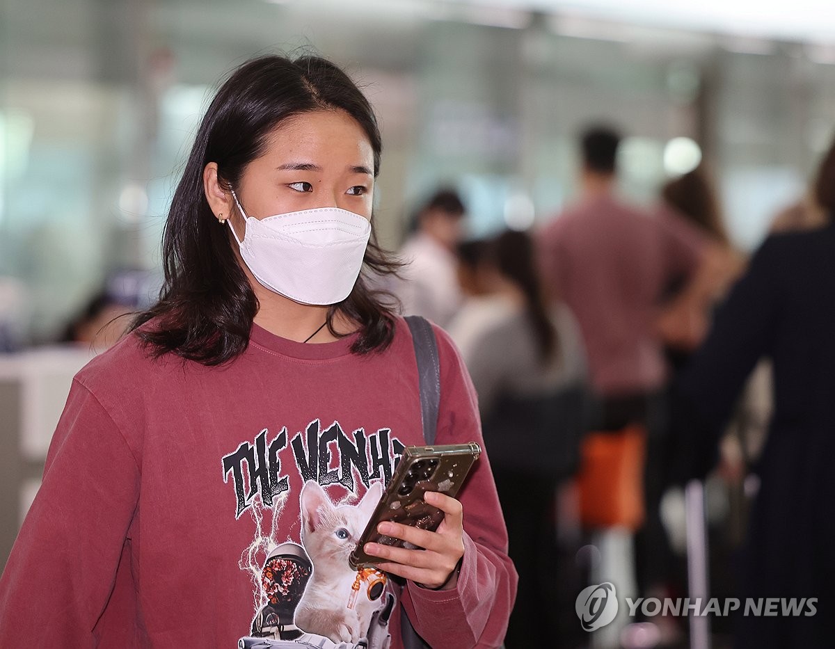 안세영, 덴마크오픈 출전 위해 출국