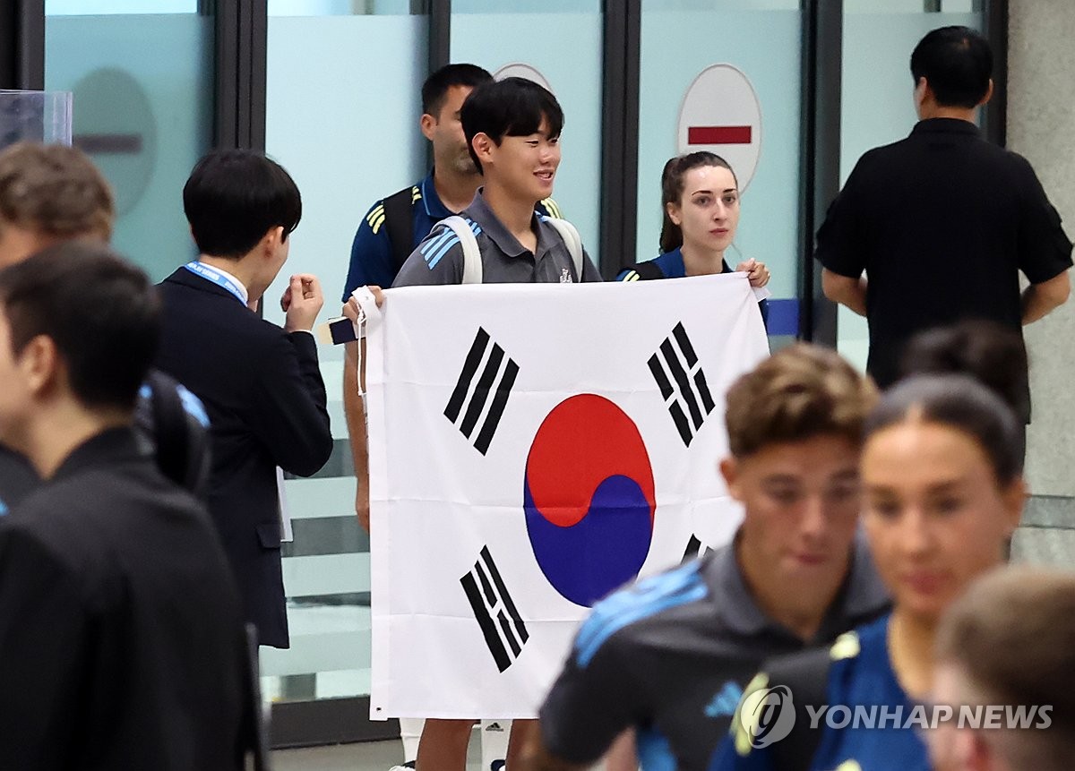 뉴캐슬 유나이티드, 박승수 귀국