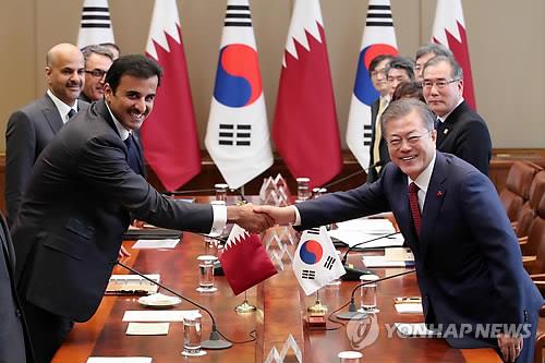 الرئيس مون يعبر عن أمله في فوز قطر ببطولة آسيا لكرة القدم في محادثات القمة مع الشيخ تميم - 1