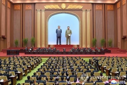 كوريا الشمالية تعقد اجتماعًا عامًا للحزب الحاكم لمناقشة خطط عام 2021 - 1