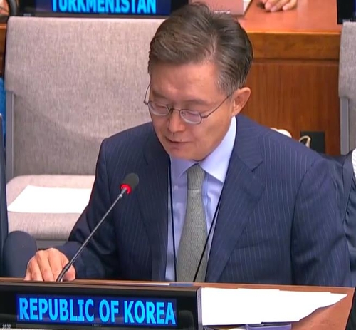 المبعوث الكوري الجنوبي يدين الأنشطة النووية والصاروخية الكورية الشمالية في اجتماع الأمم المتحدة